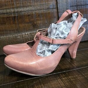 Chocolate Negro Made in Portugal Pink Mary Jane Strappy Heels Womens 39 (8.5)